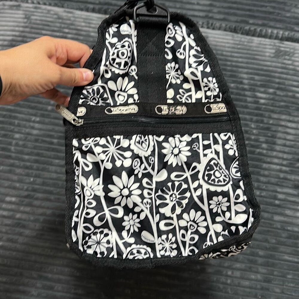 LeSportsac Large Floral Black And White Duffle Bag - Picture 7 of 13